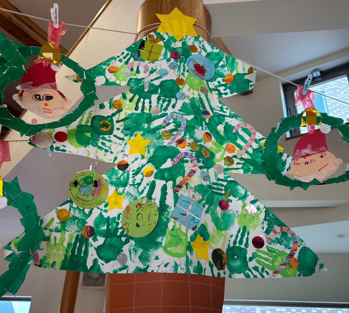 クリスマスツリー＆リースセット② 川崎市幸区「クリスマス制作の様子」2歳児＃3 | ぷらいむキッズひよ